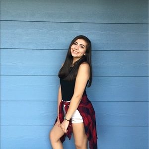 Meet your Posher, Priscilla