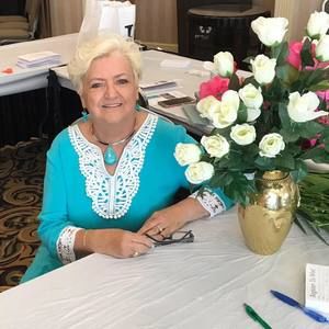 Meet your Posher, Marti