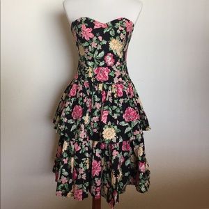 Strapless vintage 80s party dress