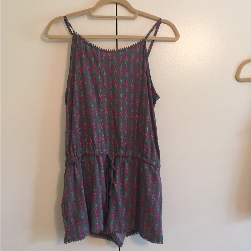 Patterned romper