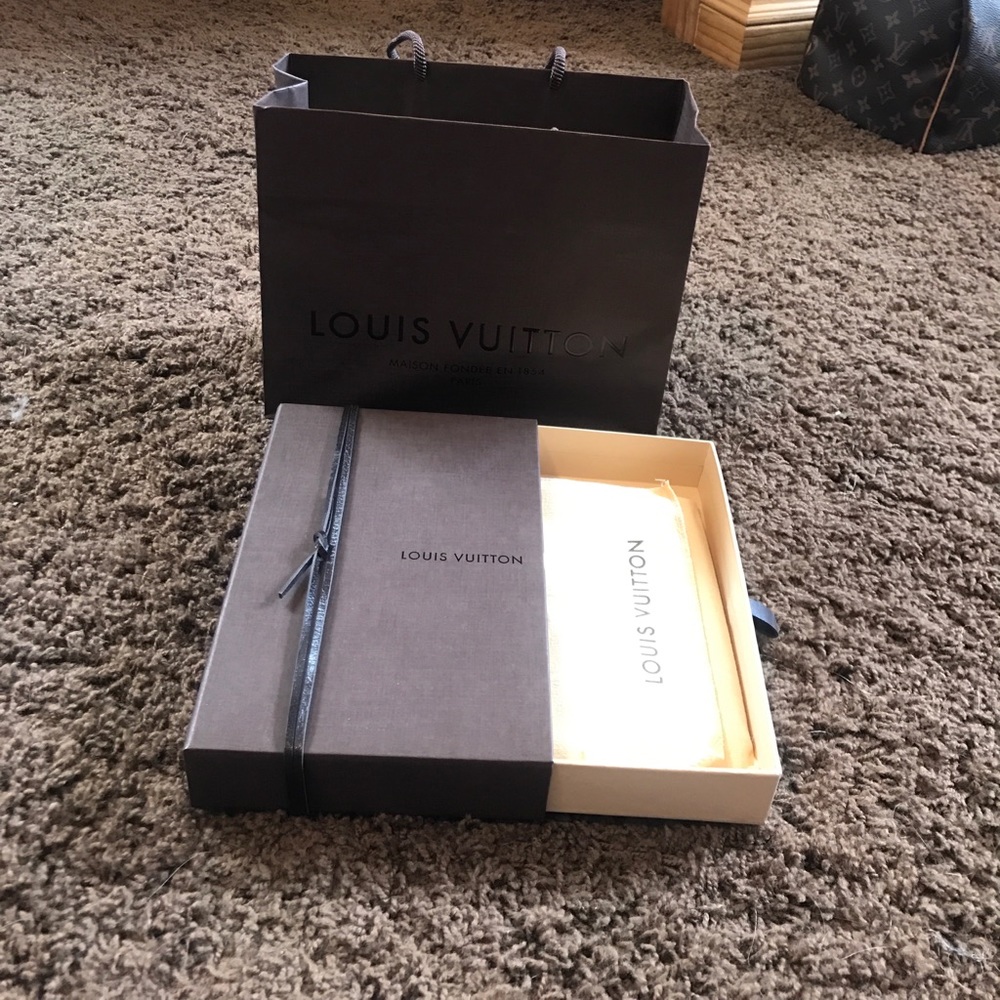 Louis Vuitton shopping bag, box, and dust bag