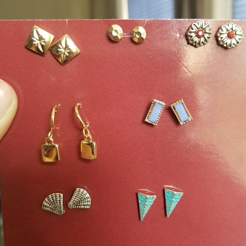 7 beautiful earings for any occasion.