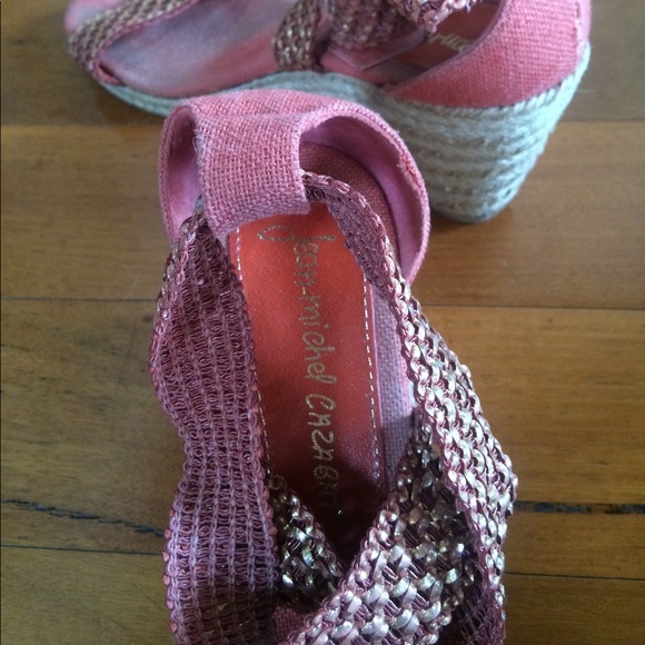 Designer Spanish wedges- Jean-Michel Cazabat - Picture 2 of 2