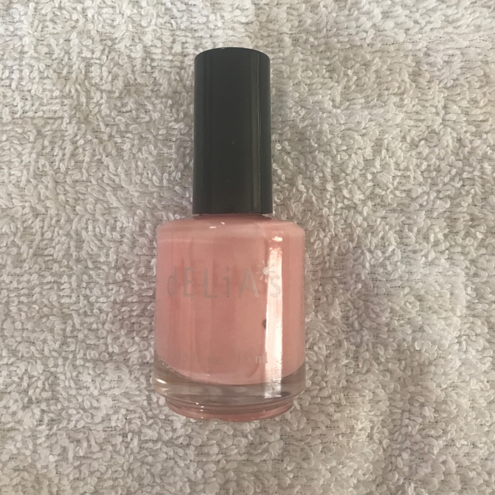 Beautiful pink nail polish! Baby pink
