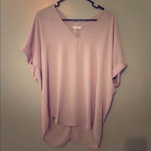 Light purple, flowy blouse. EUC