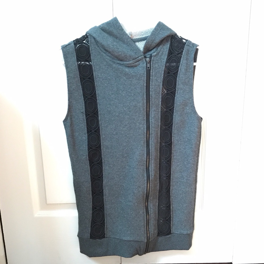 NWT 🆕 Fabletics Vest