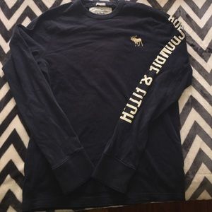 ABERCROMBIE & FITCH NAVY BLUE LONG SLEEVE