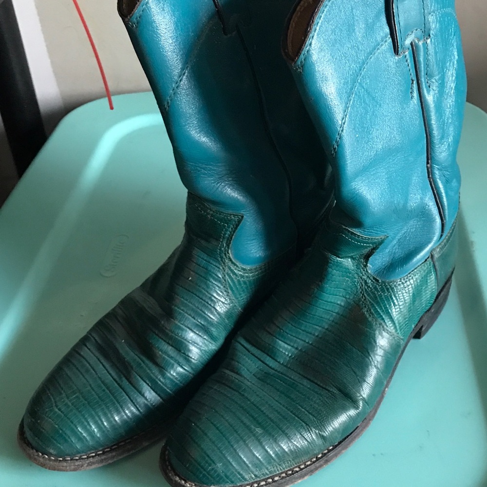 Turquoise Justin Cowboy Boots