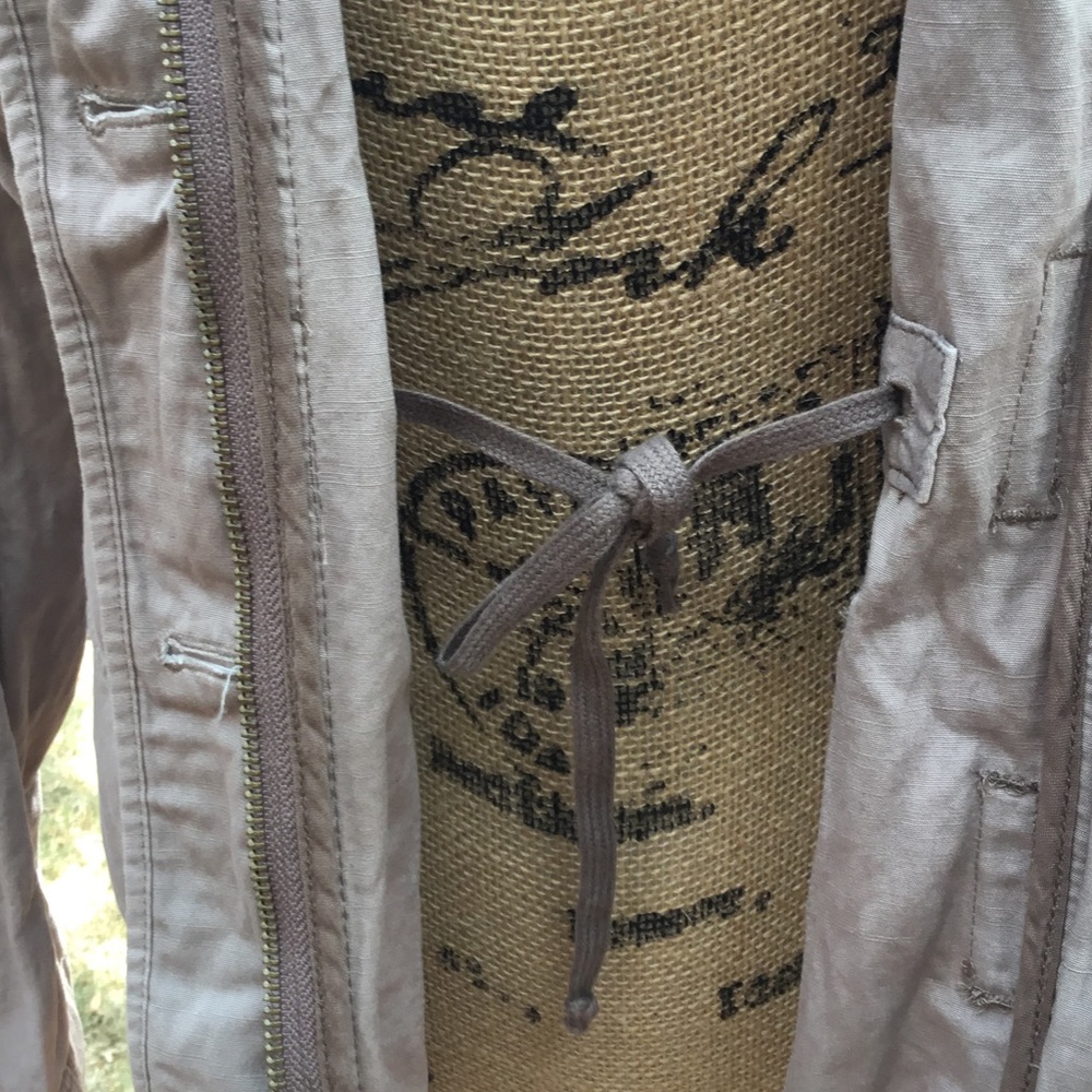 Utility Jacket - Picture 3 of 3