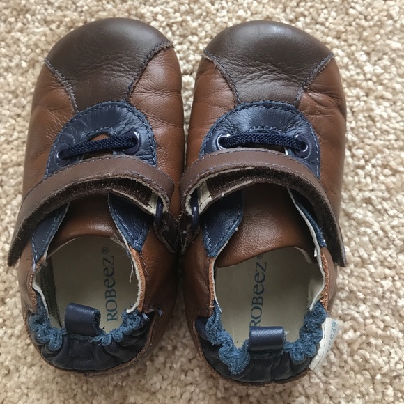 40% off Robeez Other - Robeez 12-18 mo pre-walker Brown ...