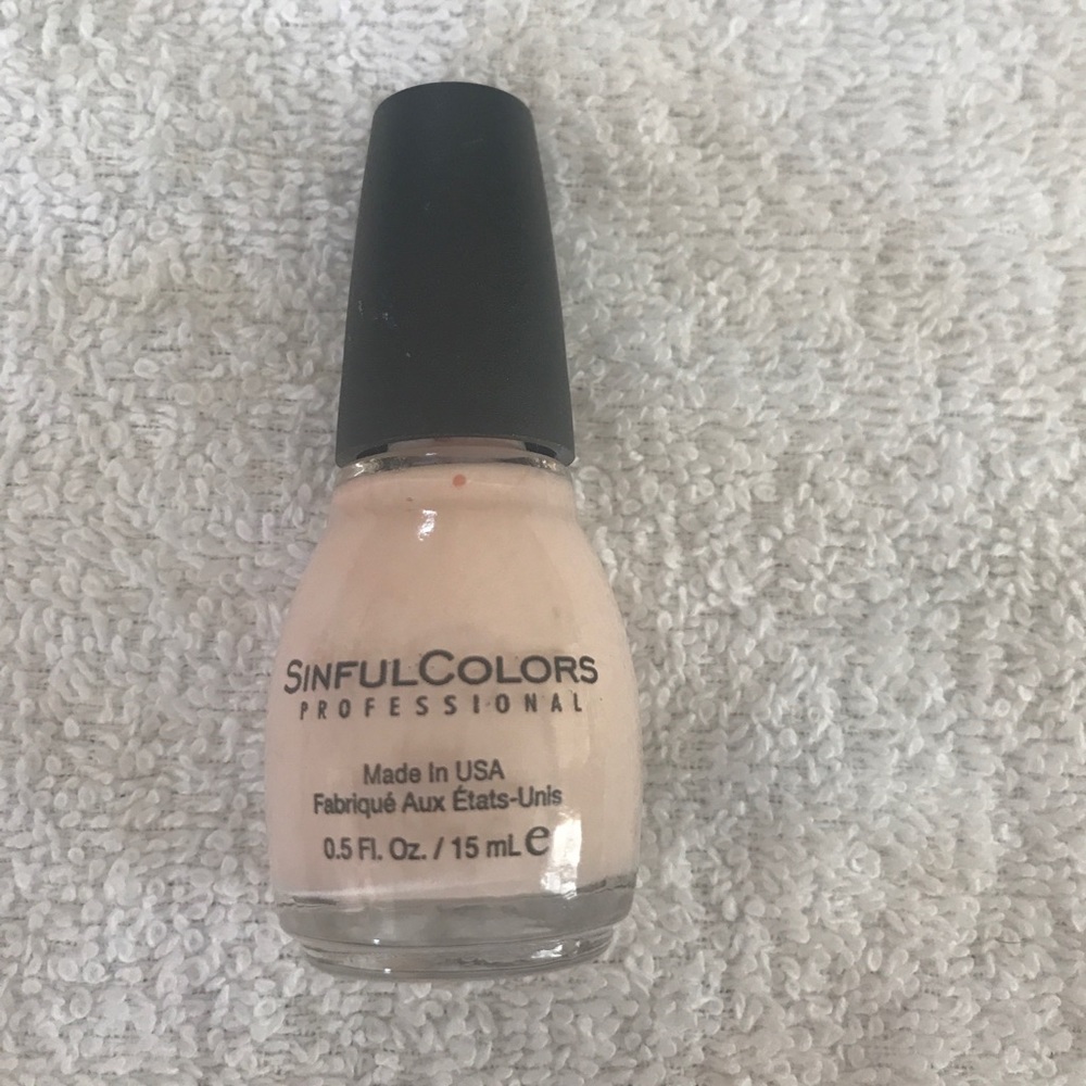 Beautiful pale pink nail polish