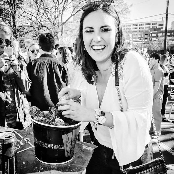 Meet your Posher, Katelyn - Picture 1 of 1