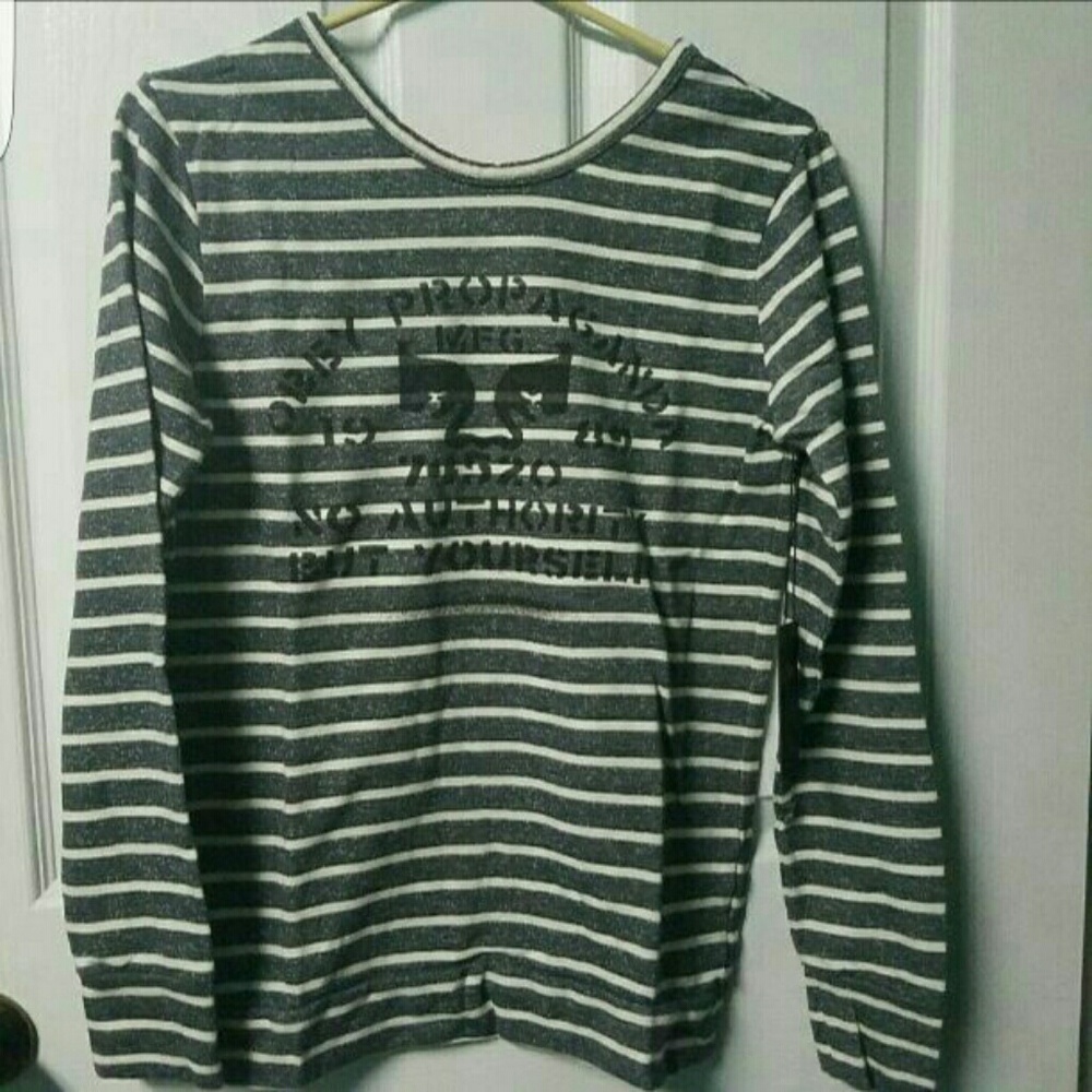 NWT Obey striped pullover oversized crewneck sweater sweatshirt