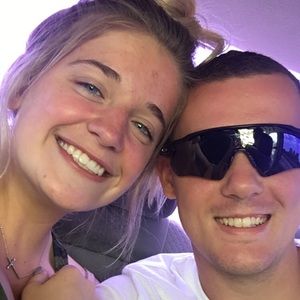 Meet your Posher, Corey