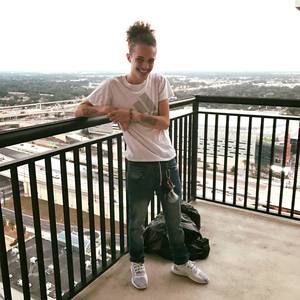 Meet your Posher, Warren