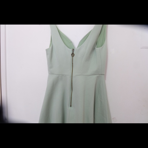 sweetheart mini sage/pastel green dress - Picture 4 of 6