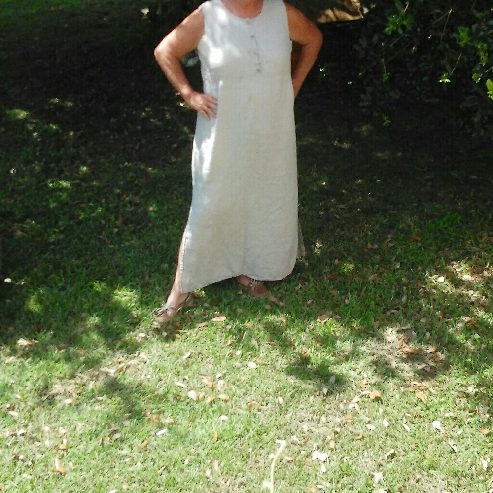 Linen dress