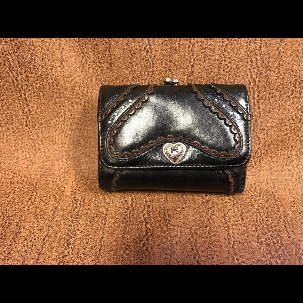 Brighton wallet