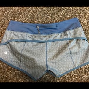 Lululemon Speed Shorts size 6