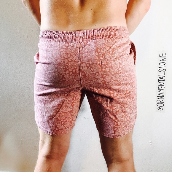 TOPMAN PAISLEY FLORAL RED WHITE SHORT SHORT #C33 - Picture 3 of 6