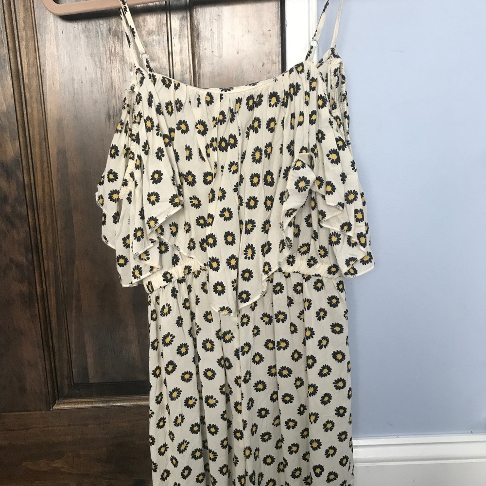 FLORAL ROMPER!! Paper hearts SIZE 6!🌸🌺