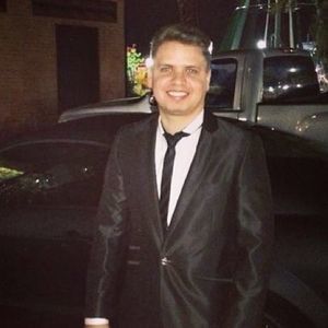 Meet your Posher, Pedro