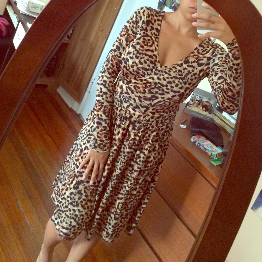 Beautiful dress!