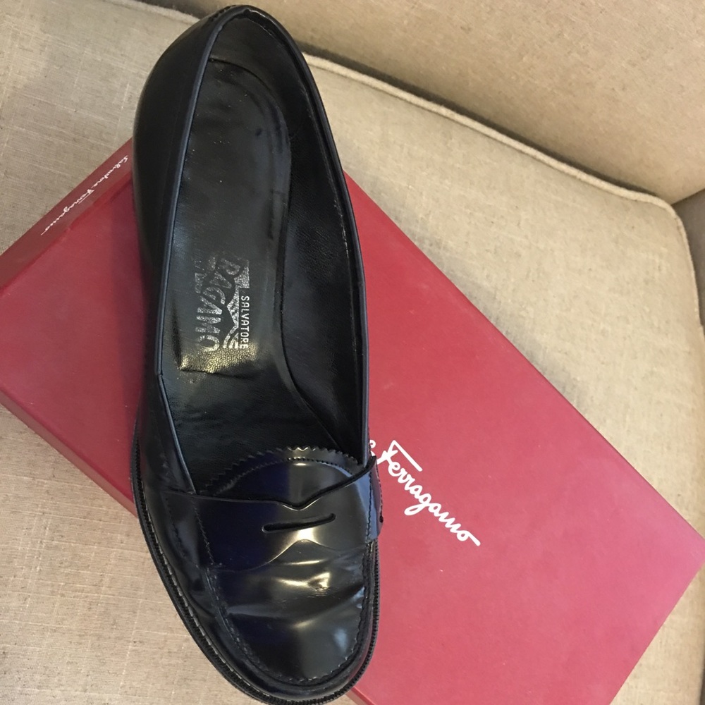 Salvatore Ferragamo Black Calf Leather Loafers