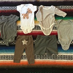 Lot of 6-9 month clothes in Neutral Colors