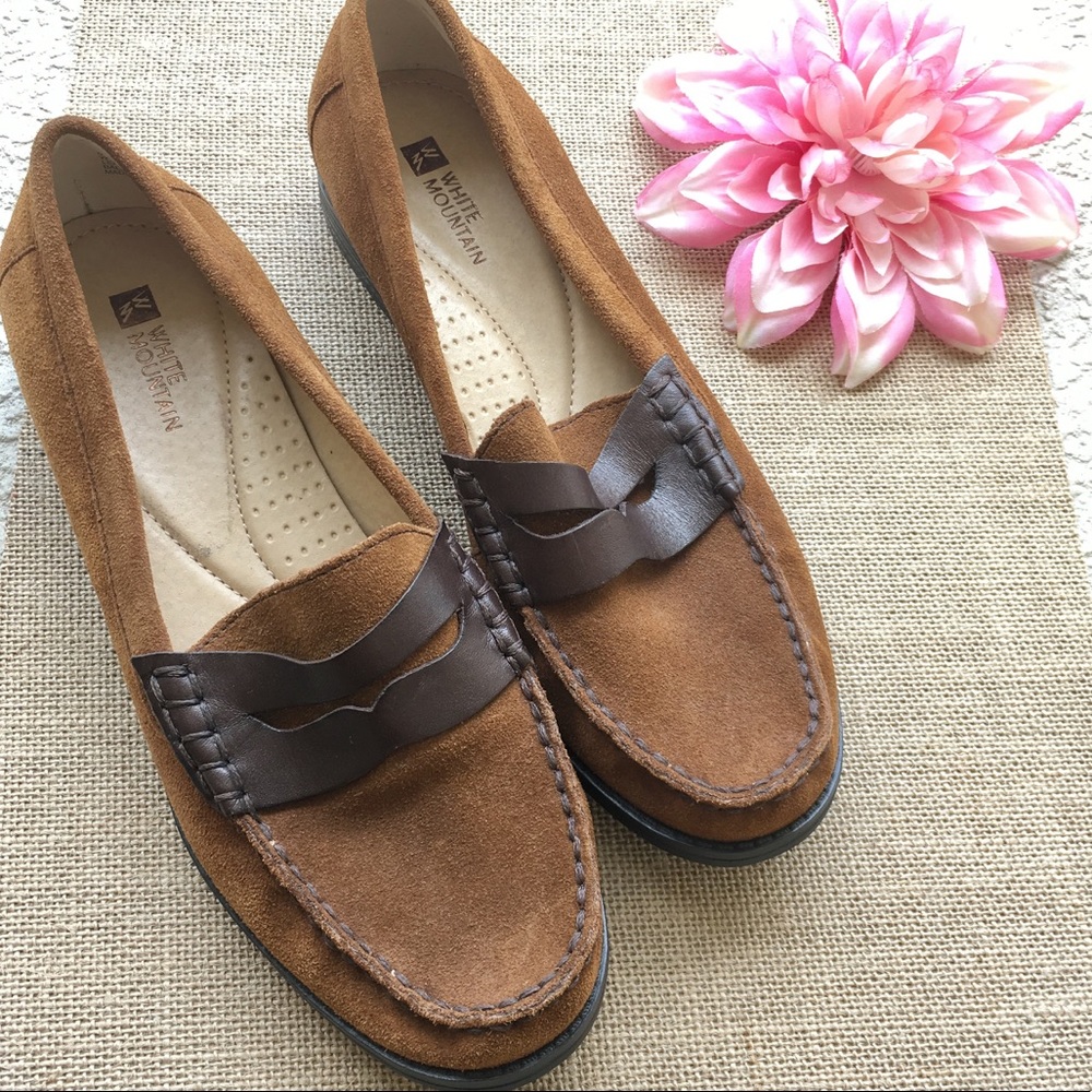 2 tone brown leather and suede loafers.