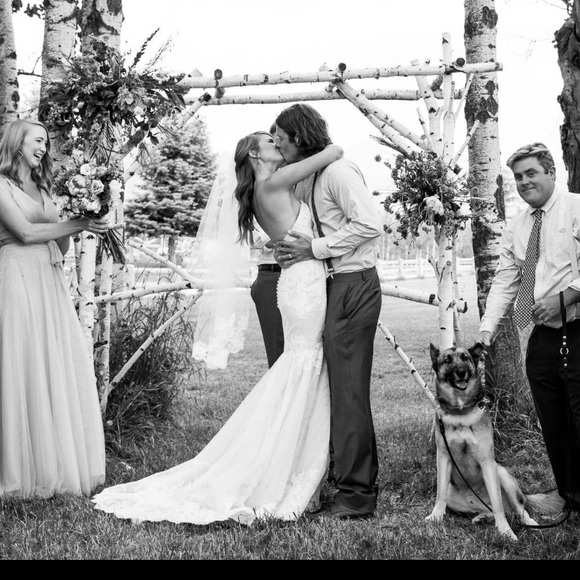 Liancarlo Couture Wedding Dress - Picture 5 of 6