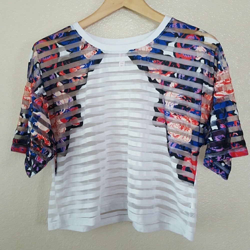 Pretty Floral Striped Cropped T-Shirt