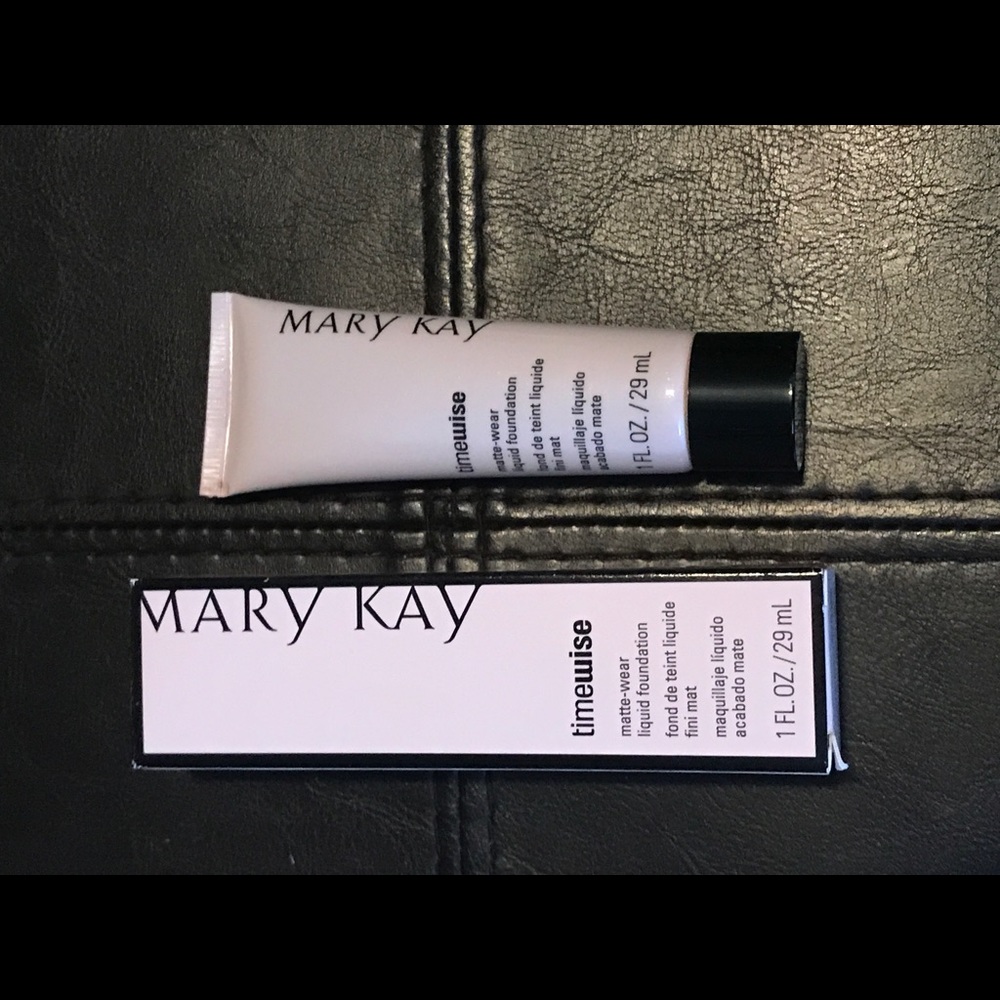 Bronze 6 matte wear foundation