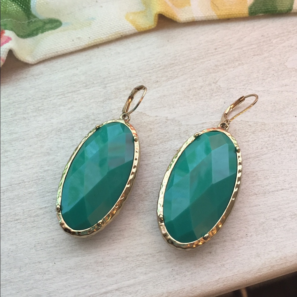 Double sided earrings