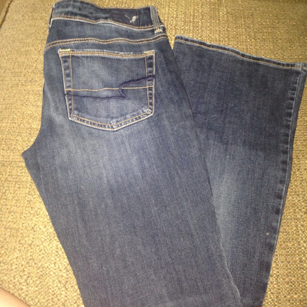 American eagle kick boot short jeans