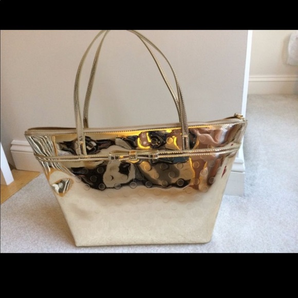 kate spade Handbags - NWT Kate Spade Camellia Street Purse