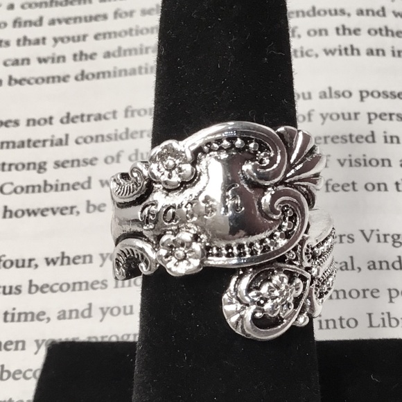 Inspirational Silver Tone Ring-LAST ONE - Picture 3 of 5