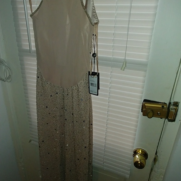 Light pink dress - Picture 7 of 8