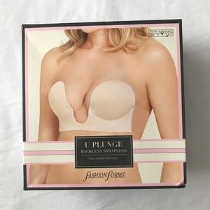 Backless strapless plunging stick on bra sz C