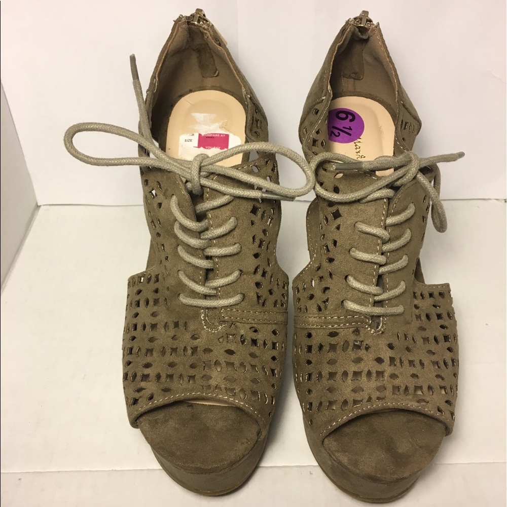 Mark and maddux wedges