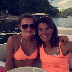 Meet your Posher, Francine