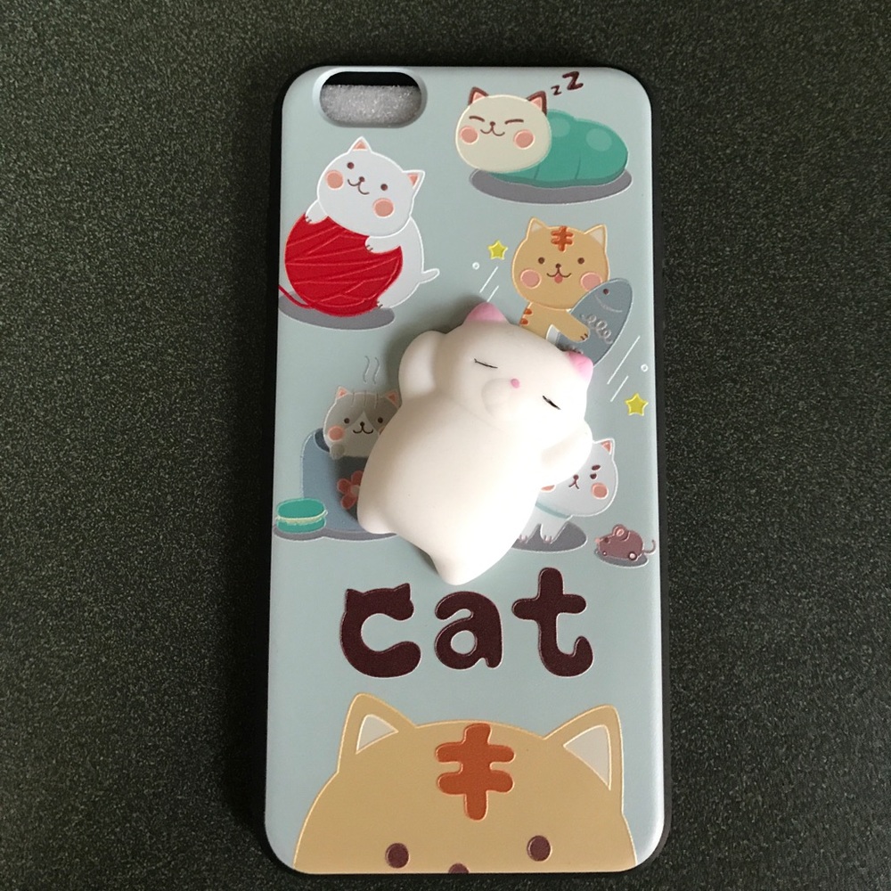 Squishy cat case