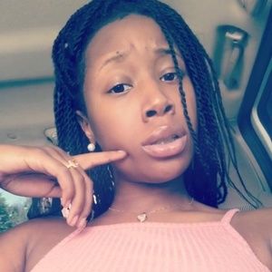 Meet your Posher, Zuri