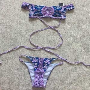 NEW WITH TAGS OFF SHOULDER BIKINI