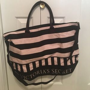 Victoria's Secret expandable bag