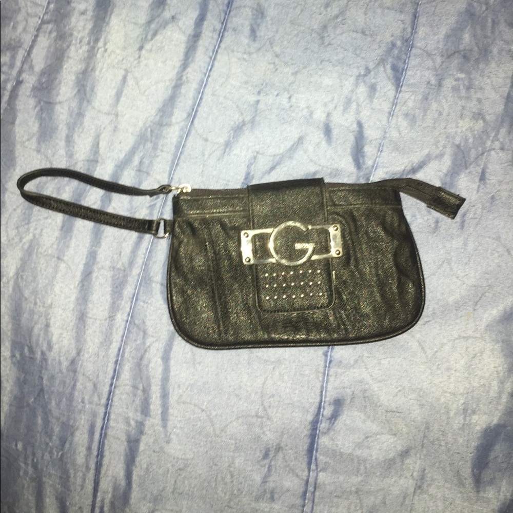 Guess wristlet