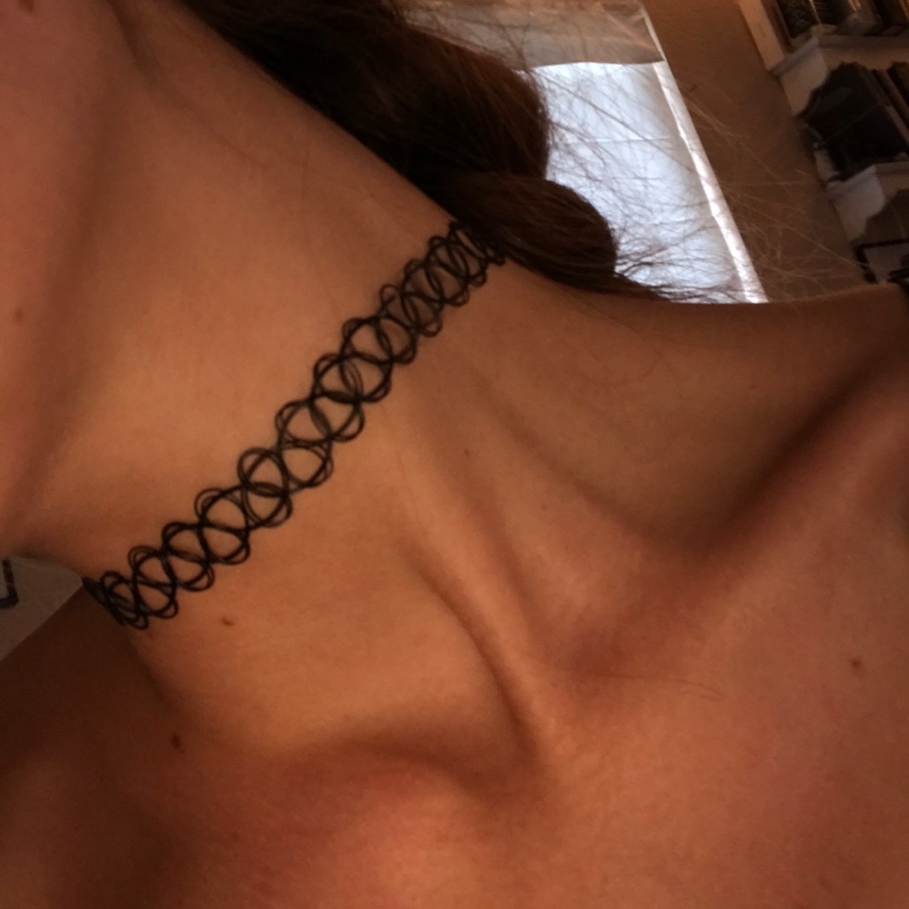 90's Black Stretch Choker