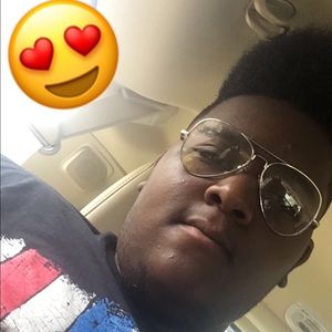 Meet your Posher, Kenneth