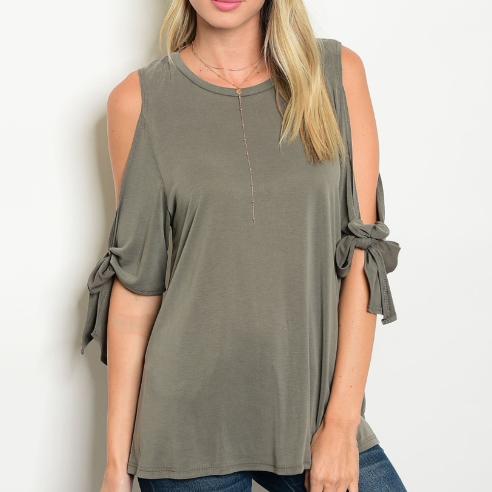 BOGO FREE Cold Shoulder Top - Picture 2 of 3