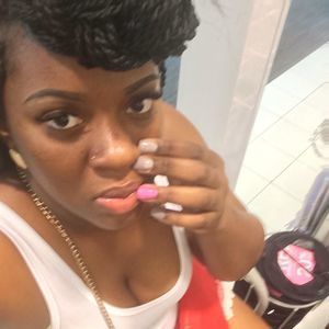 Meet your Posher, Vernitea